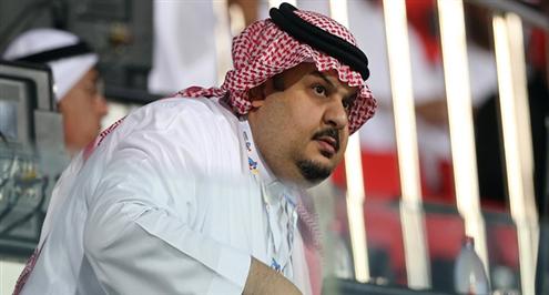 عبدالرحمن بن مساعد يتوعد «مغرداً» بالملاحقة القانونية